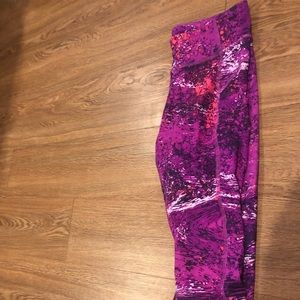 Pink and purple leggings mid thigh